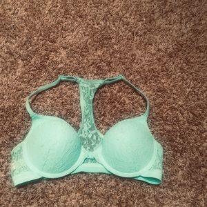 Women’s SO lace push-up bra SOLD